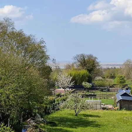 Les Cigognes N0ires Holiday home *