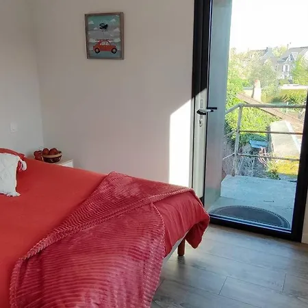 בית נופש Les Cigognes N0ires Dragey