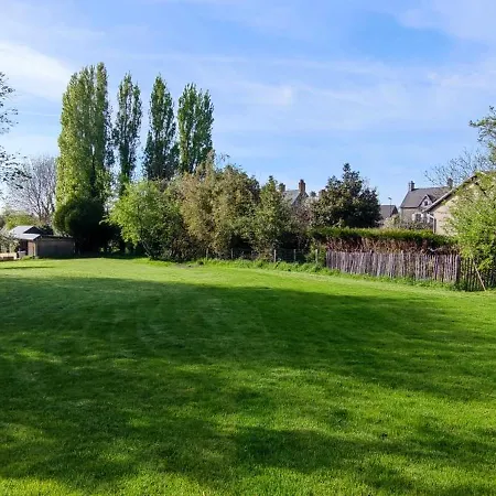 Les Cigognes N0ires בית נופש *